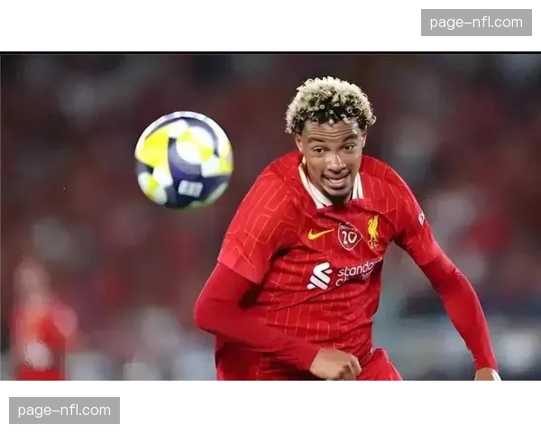 战术镜头：利物浦角球新套路，范戴克虚跑掩护，加克波后点抢射破门